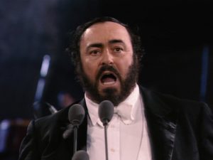 Pavarotti singing Nessun Dorma